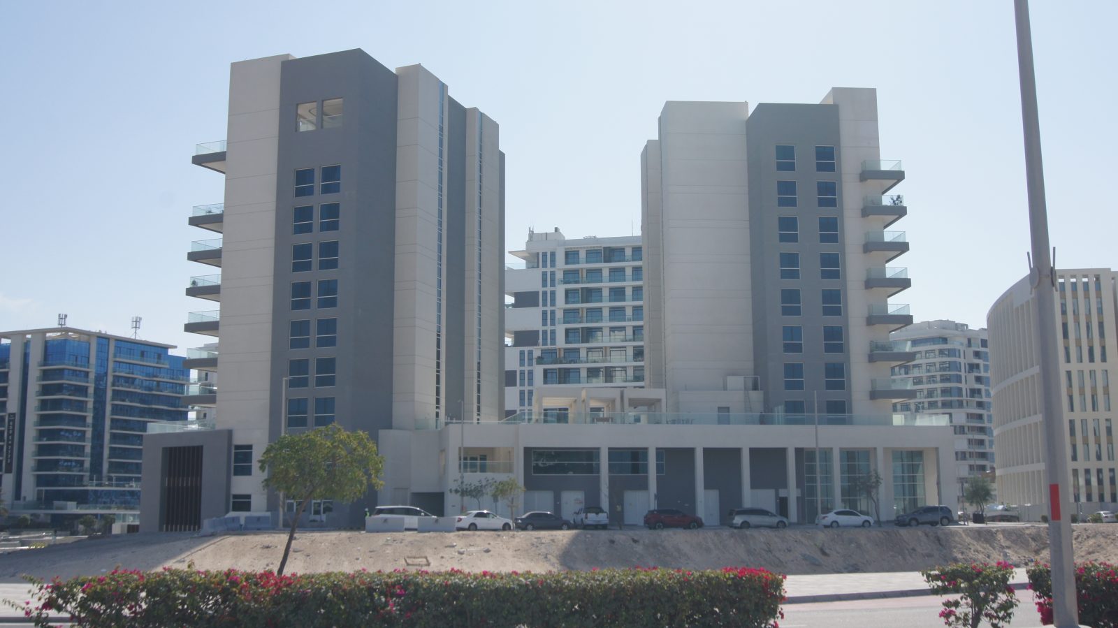 ADCP / Al Dar Project (575) — aluminium and glass project by Alufab, Abu Dhabi
