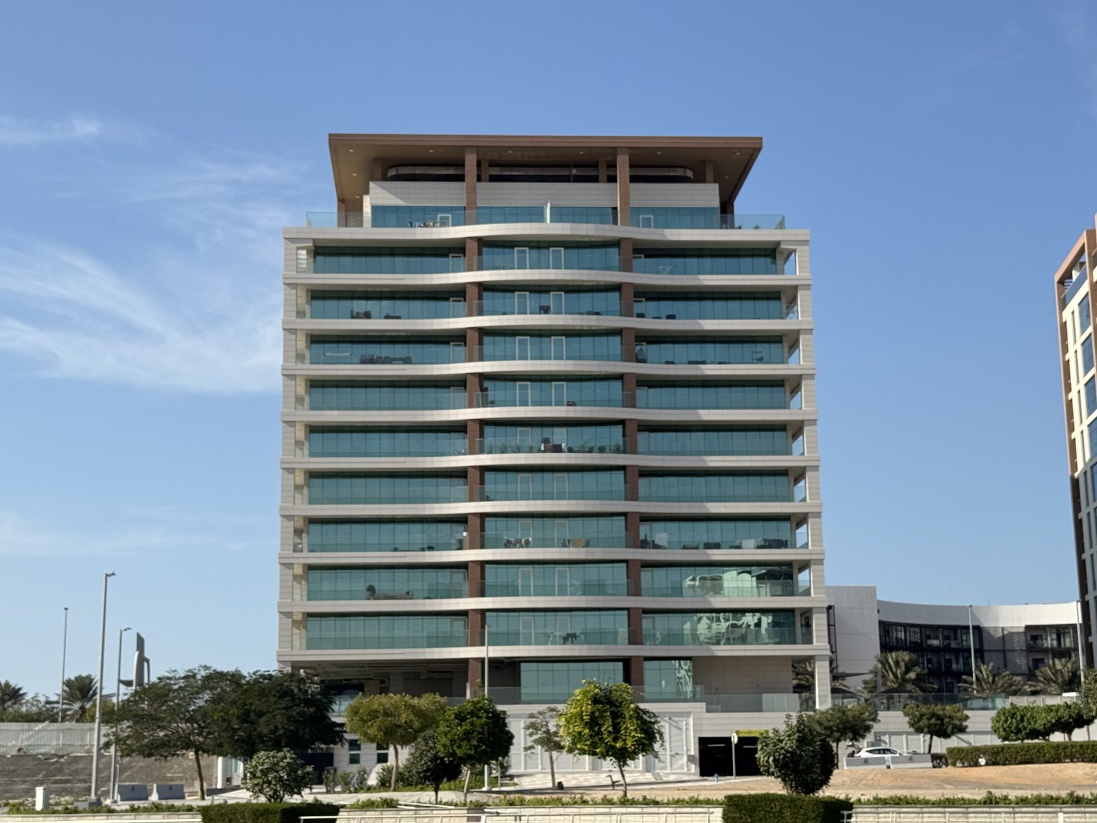Al Dar Project (565) — aluminium and glass project by Alufab, Abu Dhabi