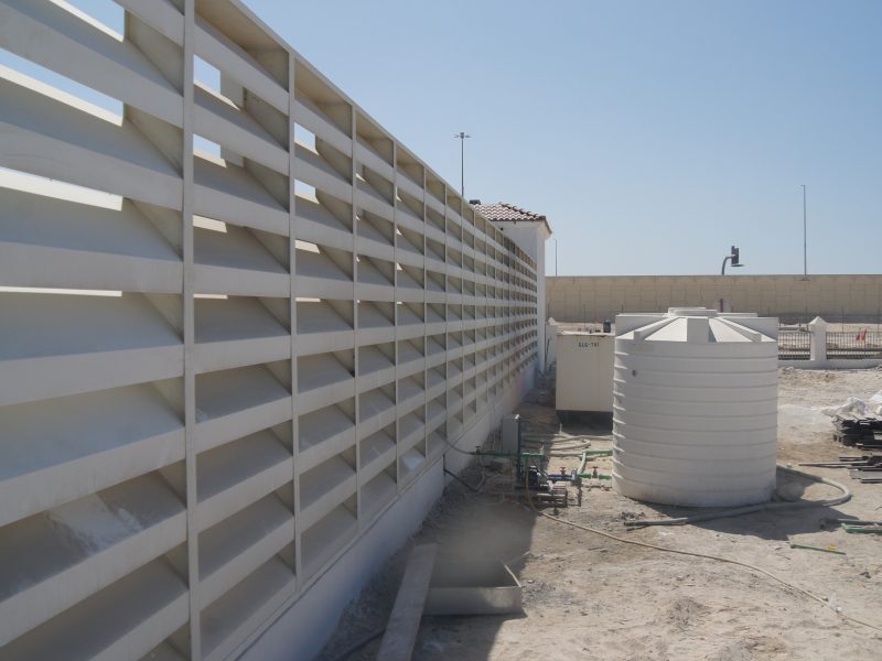 Louvers Fence — aluminium and glass product by Alufab, Abu Dhabi (2)
