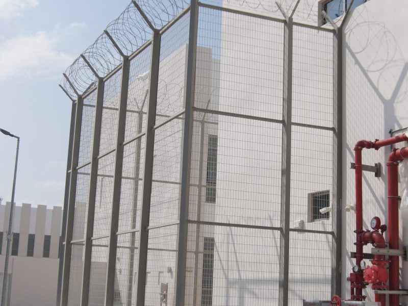 Steel Fence — aluminium and glass product by Alufab, Abu Dhabi (3)